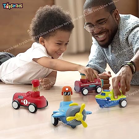 designarche Pack of 4 Toy Cars Push and Go Play Set Friction Powered Car Pull Back Vehicles Transport Tools Gifts for Babies Toddlers Kids Boys Girls Age 3+ Years Old (Including Car Airplane Boat Train)