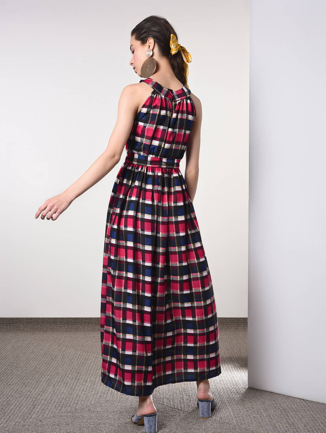 Tie front checkered maxi dress