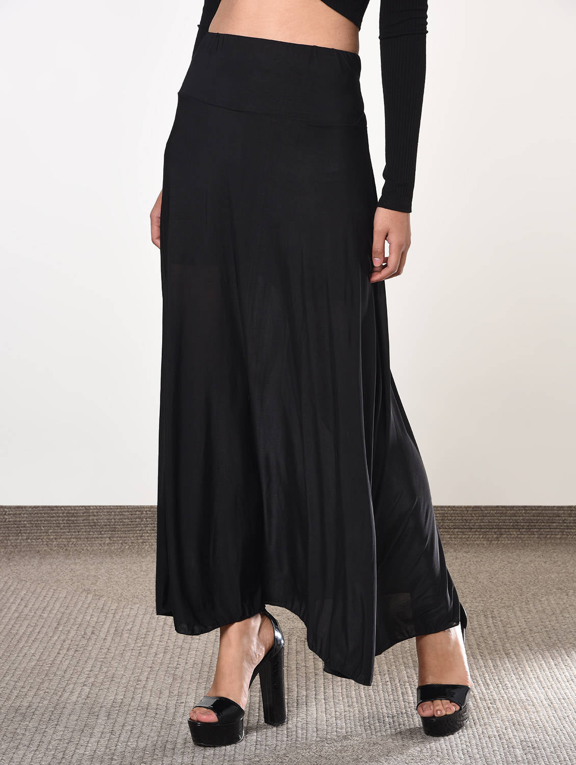 Tie knot back maxi skirt