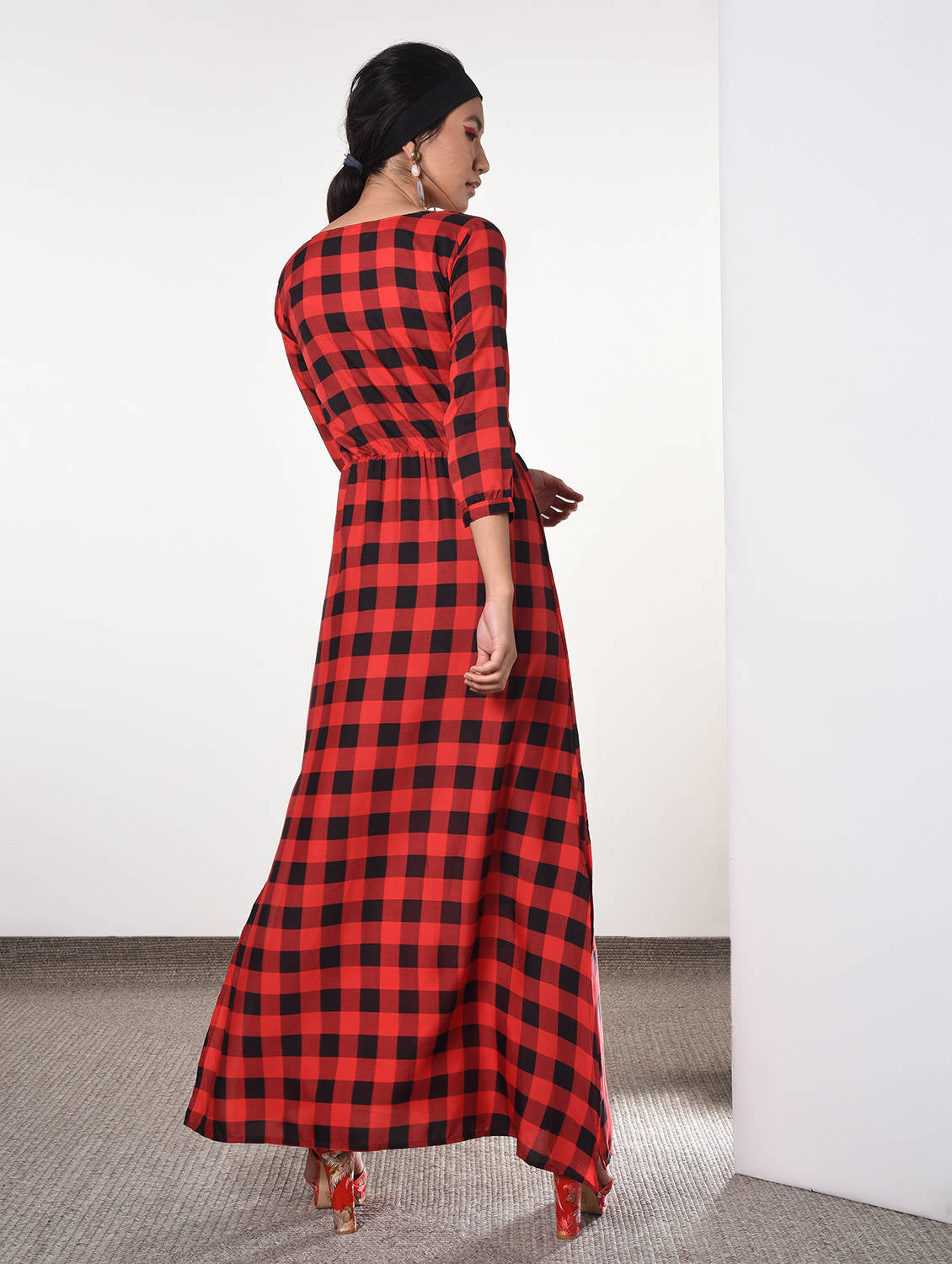 Side slit checkered maxi dress
