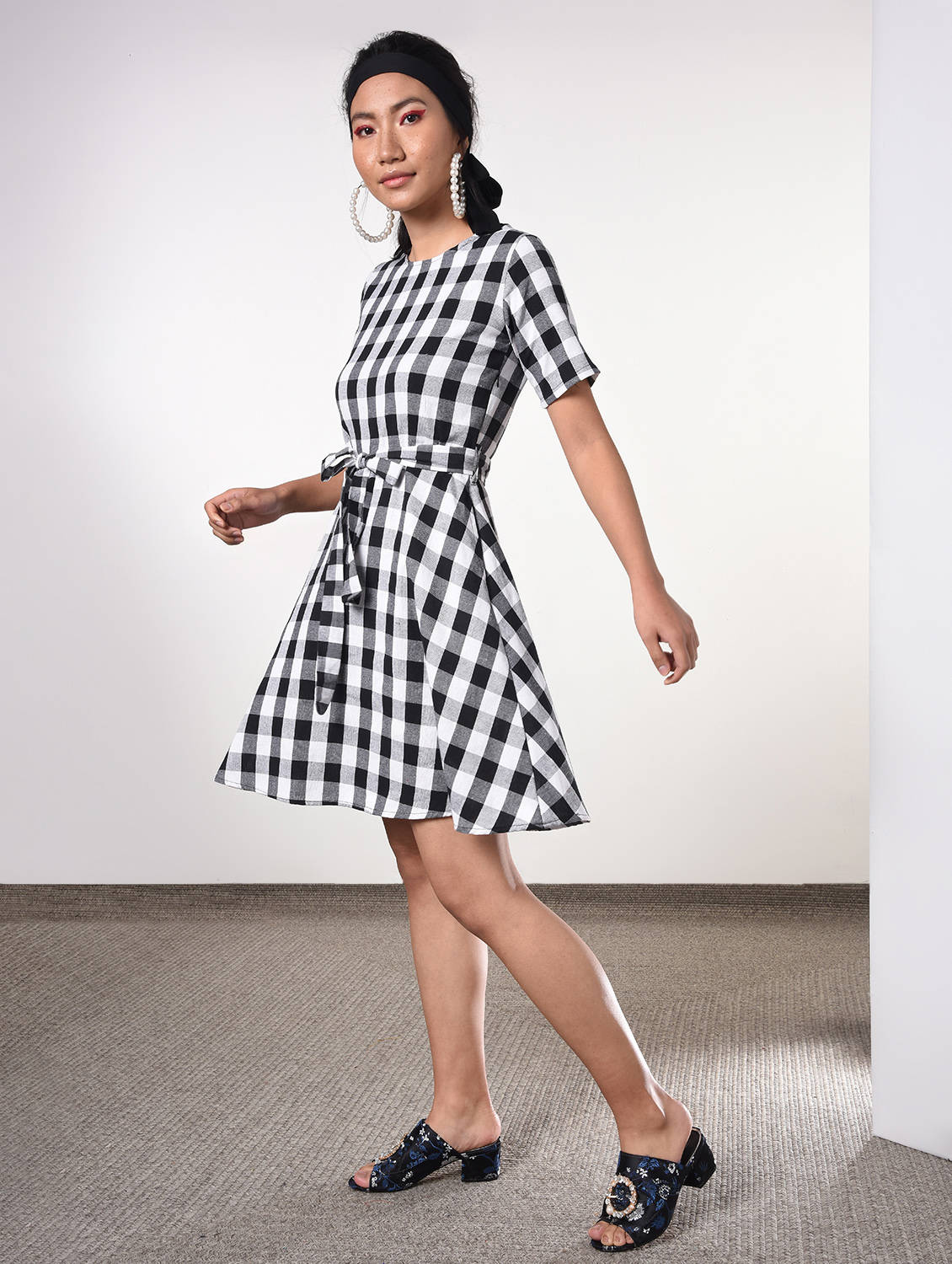 Tie front gingham checks flared dress