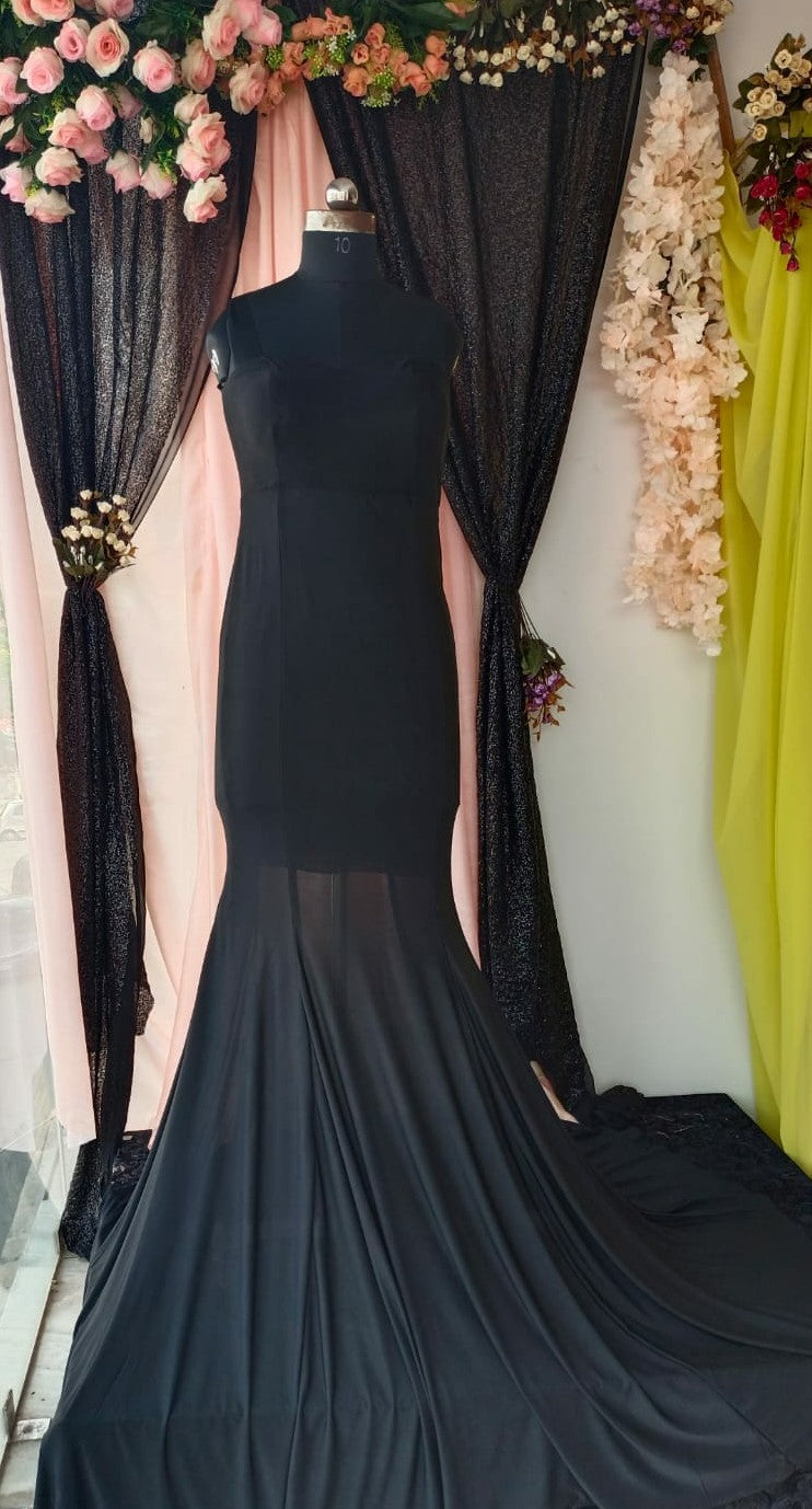 Designarche Black Tube Mermaid Dress With Decent Trail.